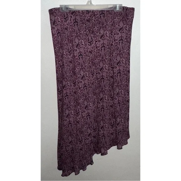 Y2K Silk Paisley Ruffle Top & Skirt Set - Picture 9 of 11